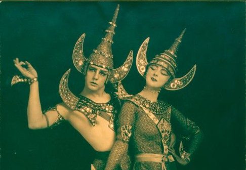 Ted Shawn dancing with his wife Ruth St. Denis in The Abduction of Sita, 1918. Image courtesy of NYPL Digital Collections