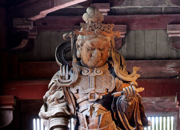 A towering Kōmokuten at Tōdai-ji, 17th century restoration. From wikipedia.org