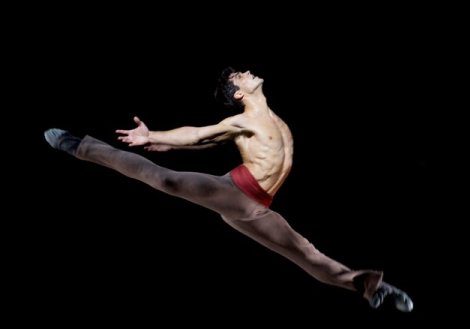 Dance as inspiration: Robert Bolle. Photo by Luciano Romano