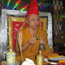 Rangjung Yeshe Gomde founder Chokyi Nyima Rinpoche. From gomdeusa.org