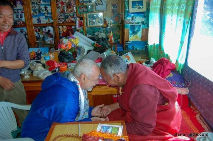 Alan Arnette received a head bump from Lama Geshe during a blessing. From alanarnette.com