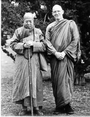 DRBU founder Master Hsuan Hua, left, with Ajahn Sumedho. From drba.edu