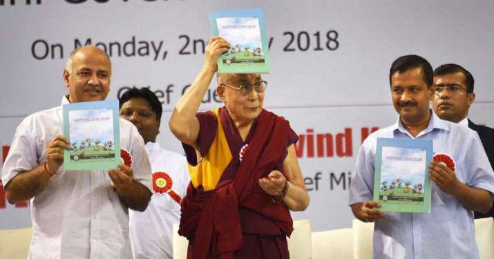 Deputy chief minister Manish Sisodia (left), the Dalai Lama (second from left), and chief minister Arvind Kejriwal at the launch of the happiness curriculum in New Delhi on Monday. From