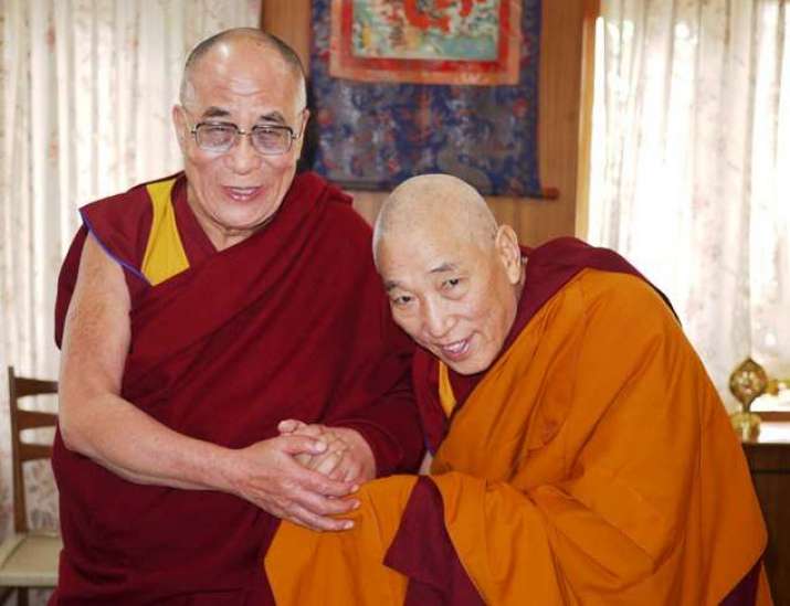 His Holiness the Dalai Lama with Yelo Rinpoche. From khurul.ru