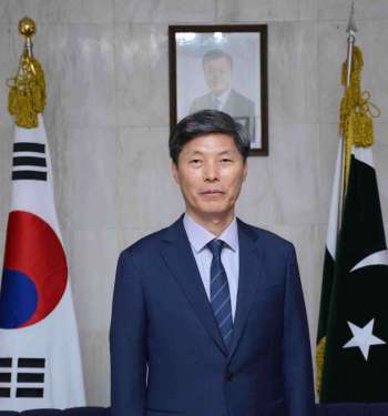 South Korean ambassador to Pakistan Kwak Sung-kyu. From diplomaticfocus.org