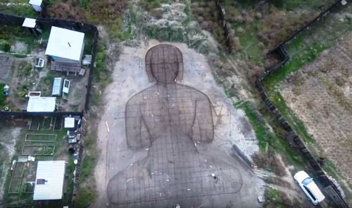 Construction of Avalokiteshvara’s statue in Sagan. From baikal-daily.ru