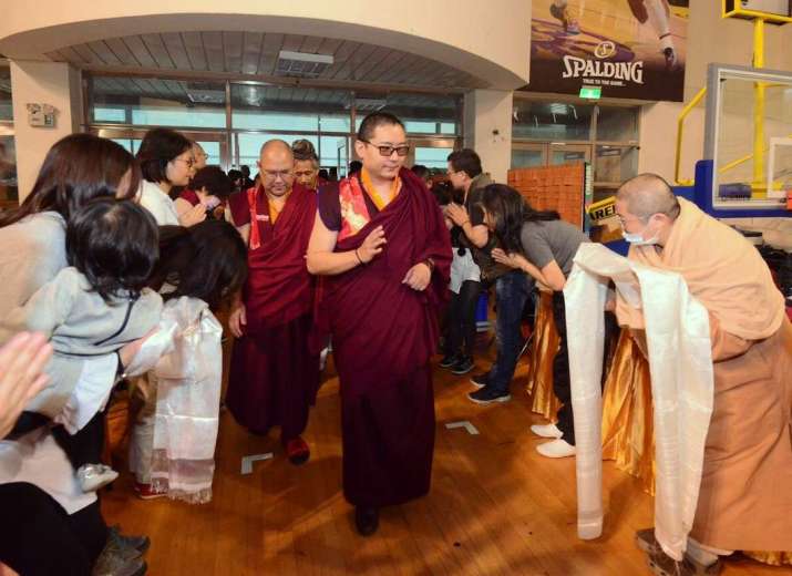 Khamtrul Rinpoche arrives at Taishan Stadium in Taipei. Image courtesy of Khampagar Monastery