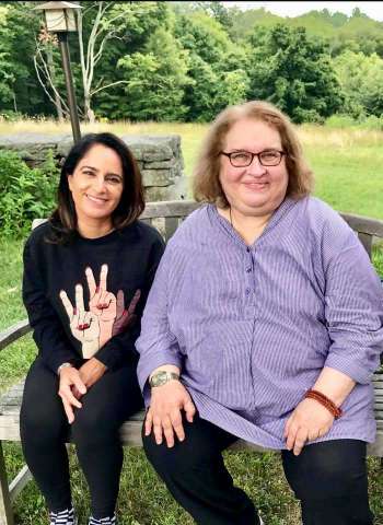Shelly Tygielski and Sharon Salzberg. From facebook.com