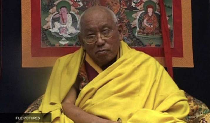 His Holiness the 68th Je Khenpo Chabje Thrizur Tenzin Doendrup (1925-2020). From tibet.com