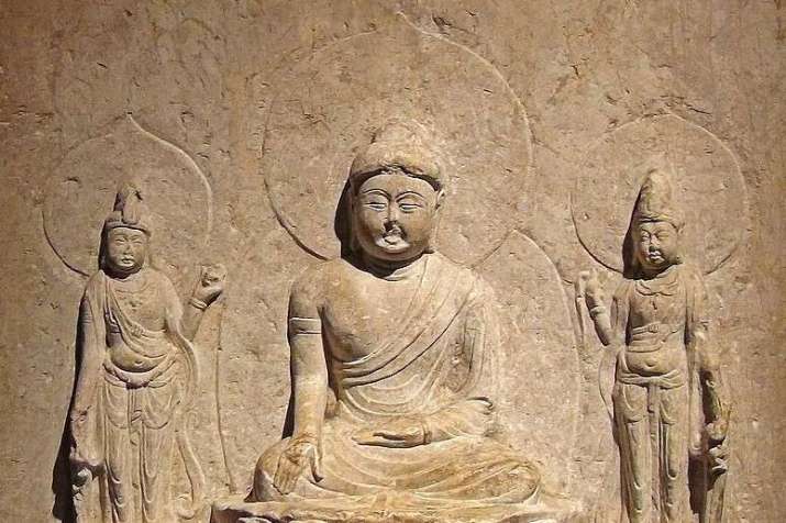 Tang-era Buddhist stele, c. 828 CE. From wikipedia.org
