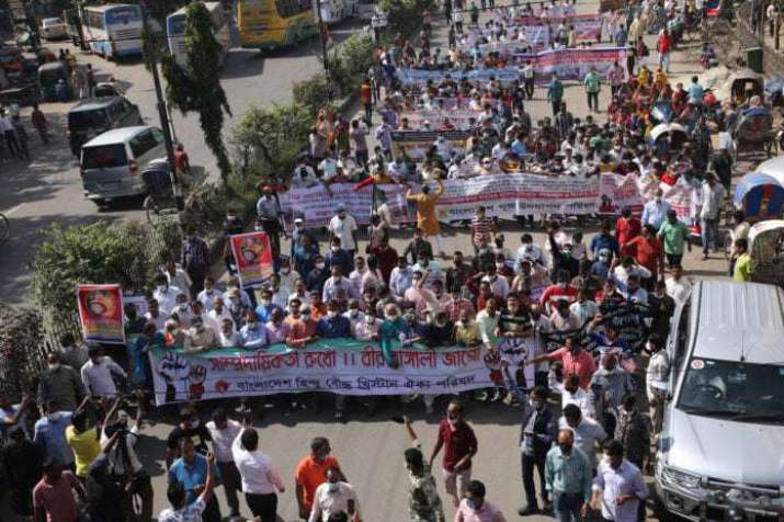 Rally in front of Shahbagh National Museum in Dhaka to protest anti-minority attacks. From asianews.it